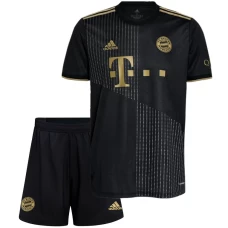 Robert Lewandowski FC Bayern Munich Away Kids Kit 2021-22